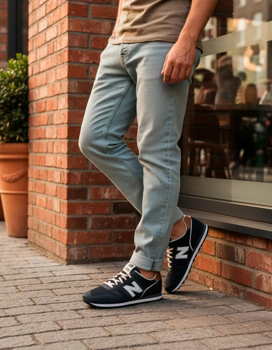 Tênis New Balance Masculino Camurça Original Branco 373v2