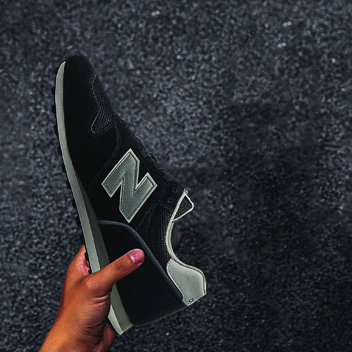 Tênis New Balance Masculino Camurça Original Branco 373v2