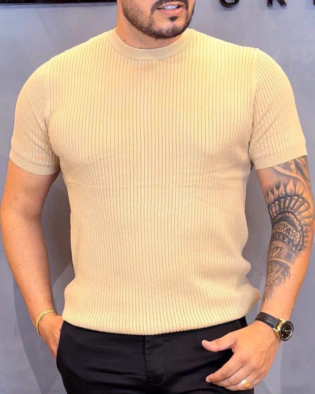 CAMISETA EM TRICÔ OLD MONEY (Padrão Zara)